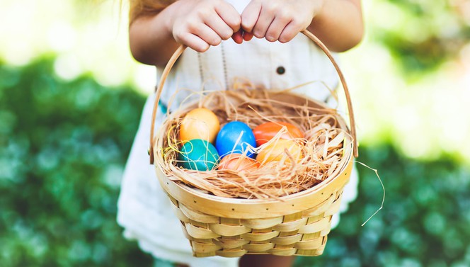 HAPPY EASTER ARRANGEMENT 3 daags